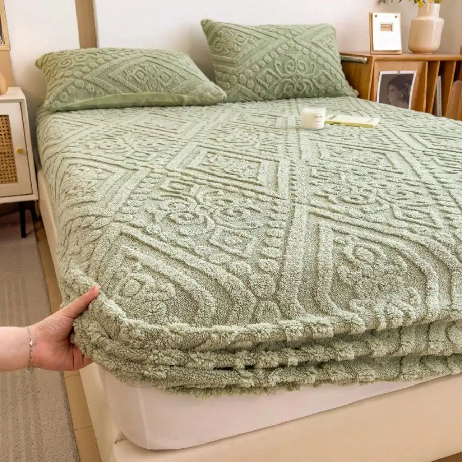 Vintage European Floral Pattern Velvet Fitted Sheet, Extra Deep Pocket Fits 6-12 Inch Mattress