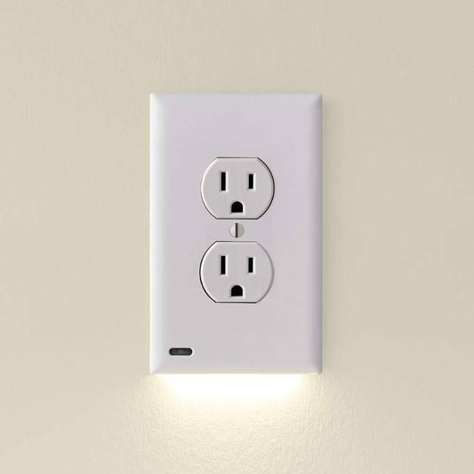 3 Pack - GuideLight for Duplex Outlets - Replaces Plug - In Night Light - Electrical Receptacle Wall Plate with LED Night Lights - Auto On/Off Sensor - Duplex, White