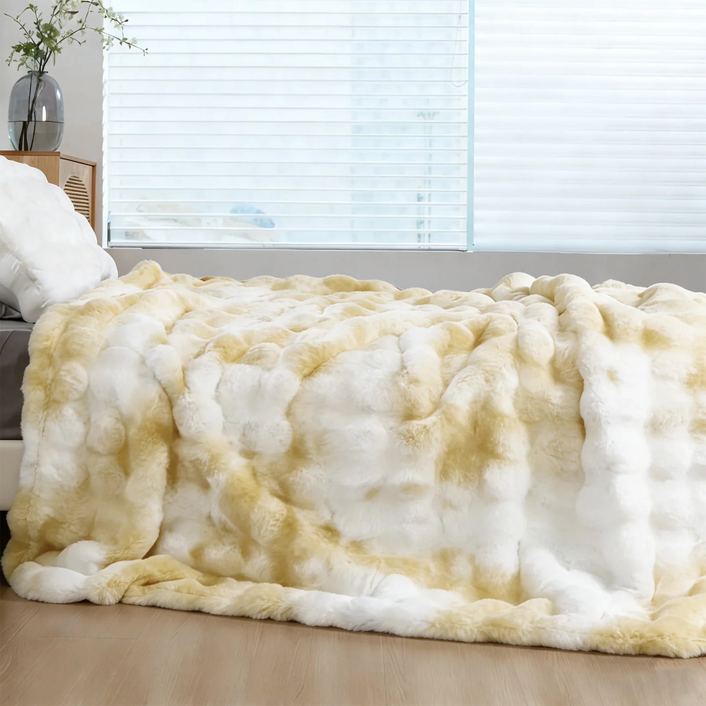 Soft Cozy Faux Fur Rabbit Blanket, Warm Thick for Bed Sofa Office, Elegant Home Decor, Perfect Gift, Durable and Versatile
