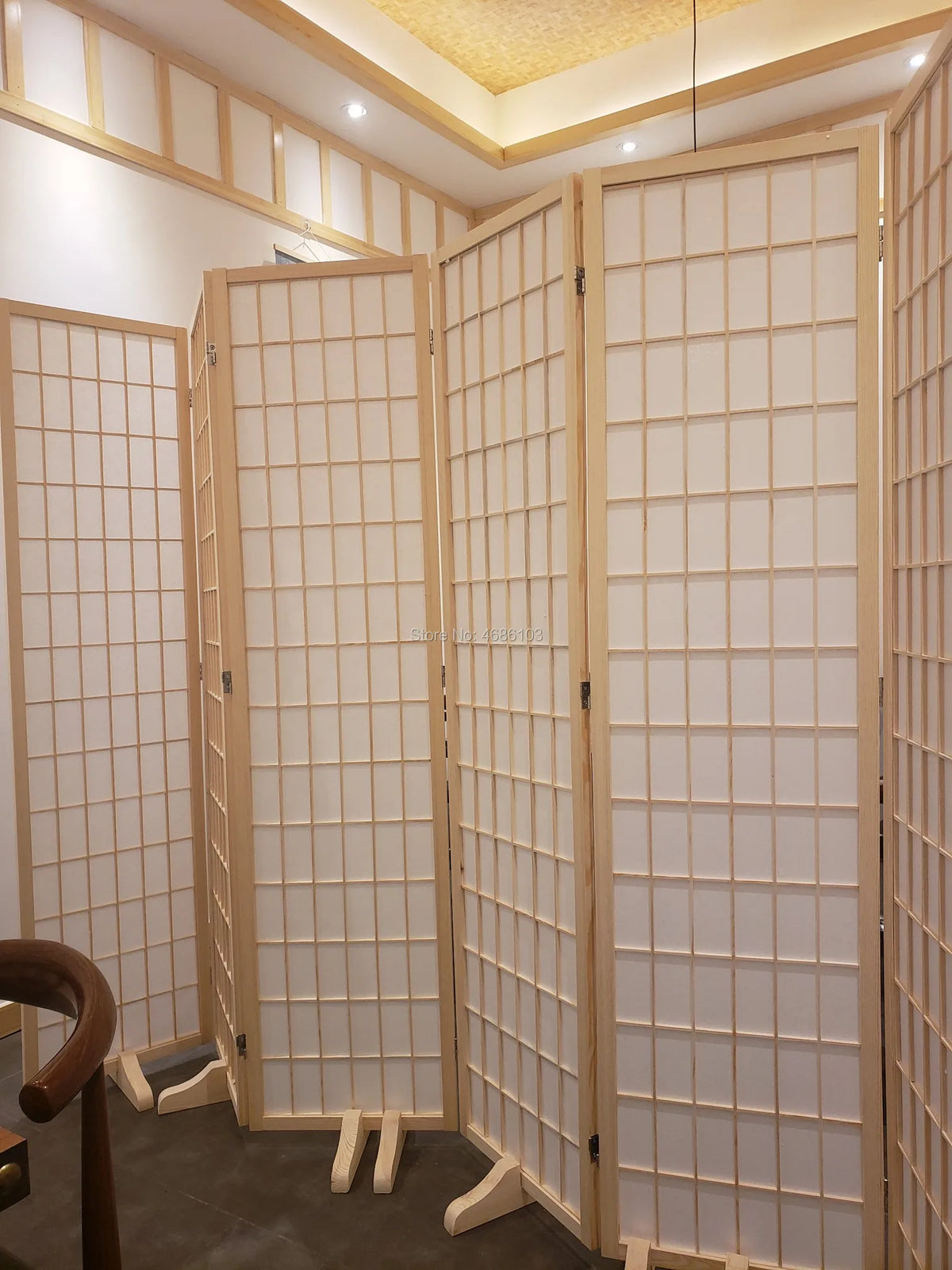 Japanese Tavern Folding and Moving Solid Wood Screen Partition Porch Fashion White Non-Woven Fabrics Divider Curtain For Home