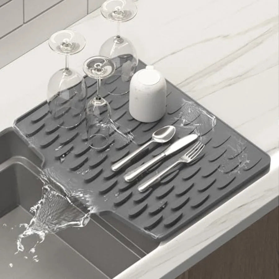 Silicone Dish Drying Mat for Kitchen Counter or Sink with Built-in Drain Lip, Non-Slip Quick Drying Mat, Easy to Clean, Heat Re
