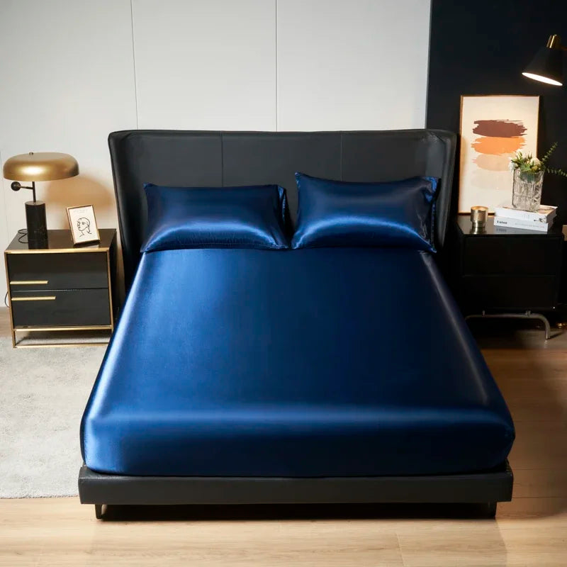 Elegant Satin Fitted Bed Fitted Sheet- Luxurious 35cm Height, Universal King/Queen Size, Adds Opulence to Your Bedroom Decor
