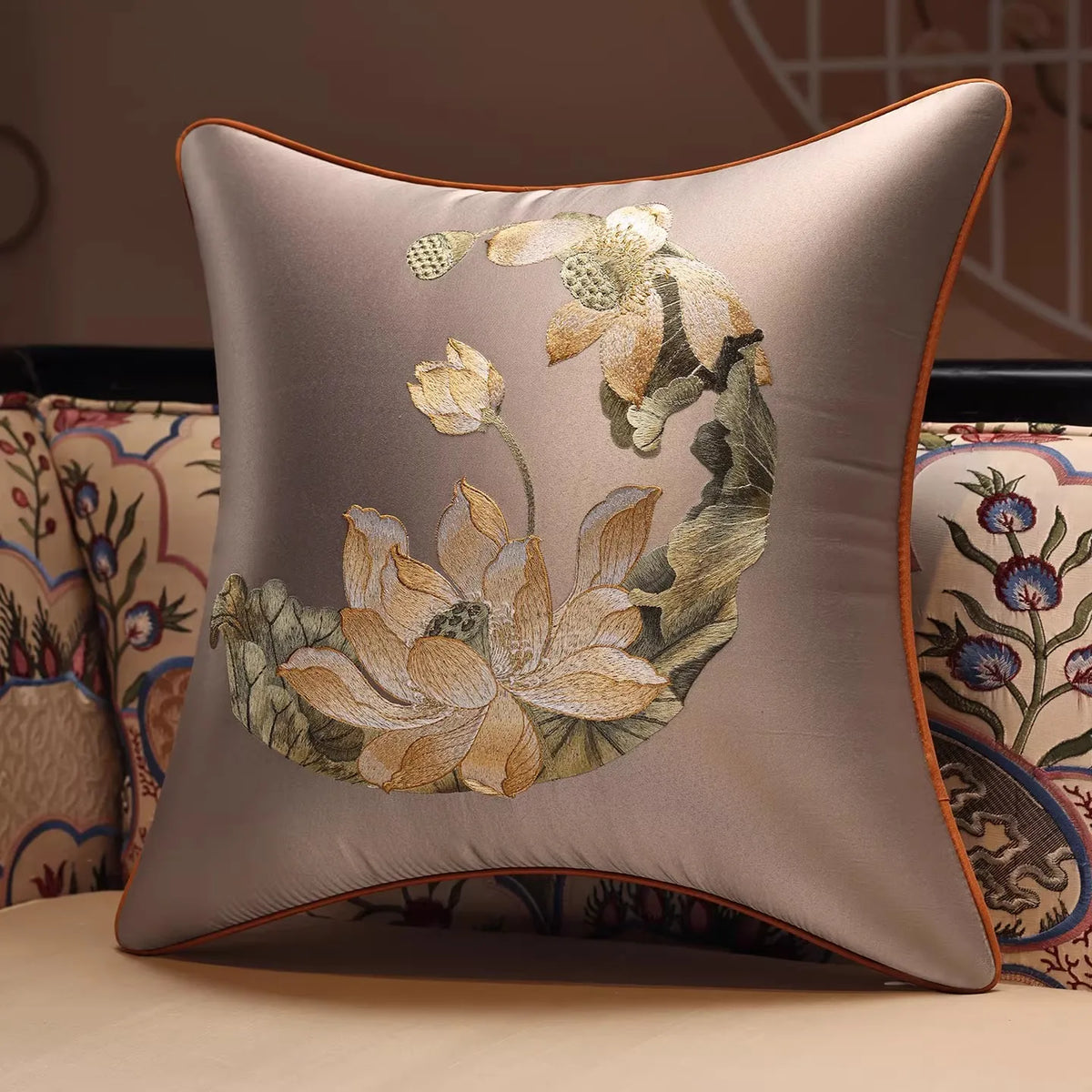New Chinese Style Embroidered Bird Cushion Cover Living Room Sofa Waist Pillow Luxurious Classical Bed Head Silk Pillowcase