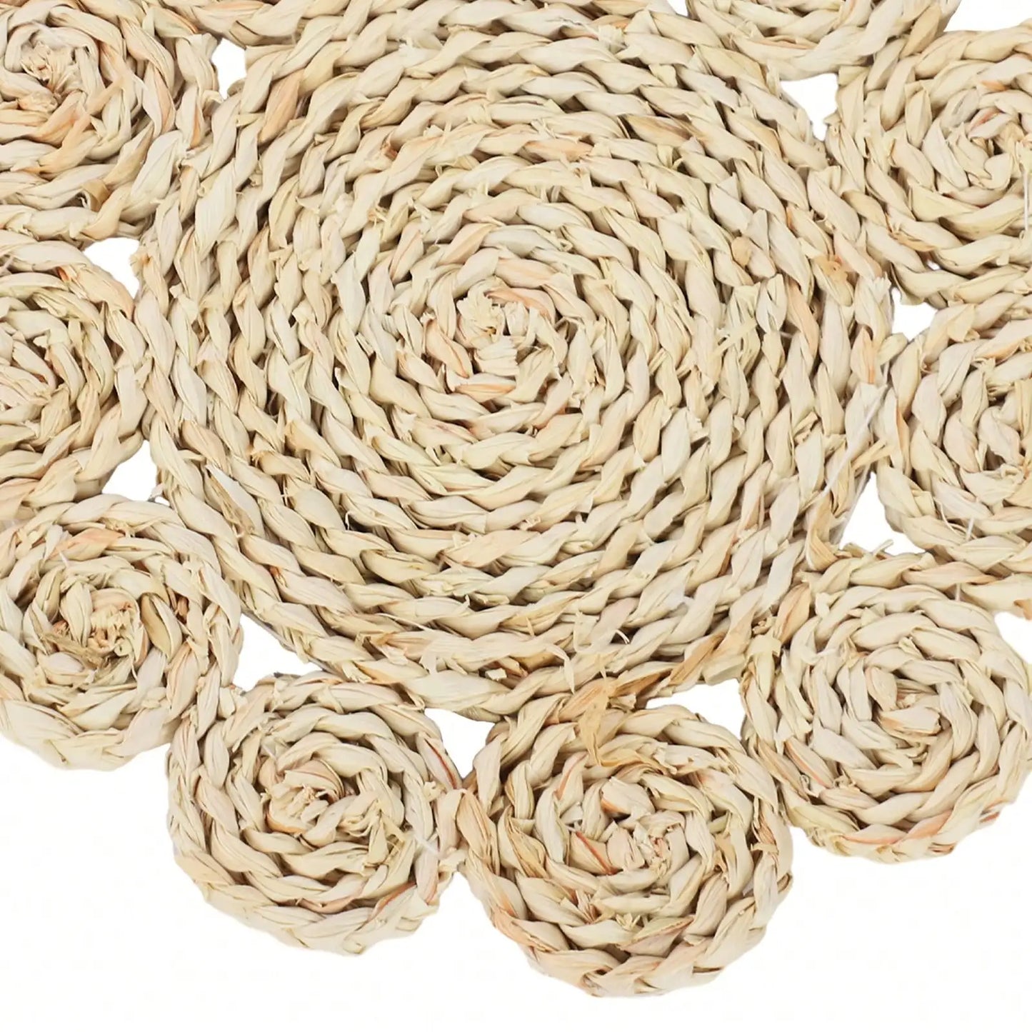 12pcs Petal Shape Placemats, 30cm/11.81in Woven Rattan Table Mats for Restaurant & Dining Table, Coffee