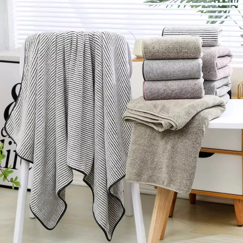 Adult bamboo charcoal fiber velvet bath towel, absorbent, soft, fast drying, high-quality, suitable for hotels and beauty salons