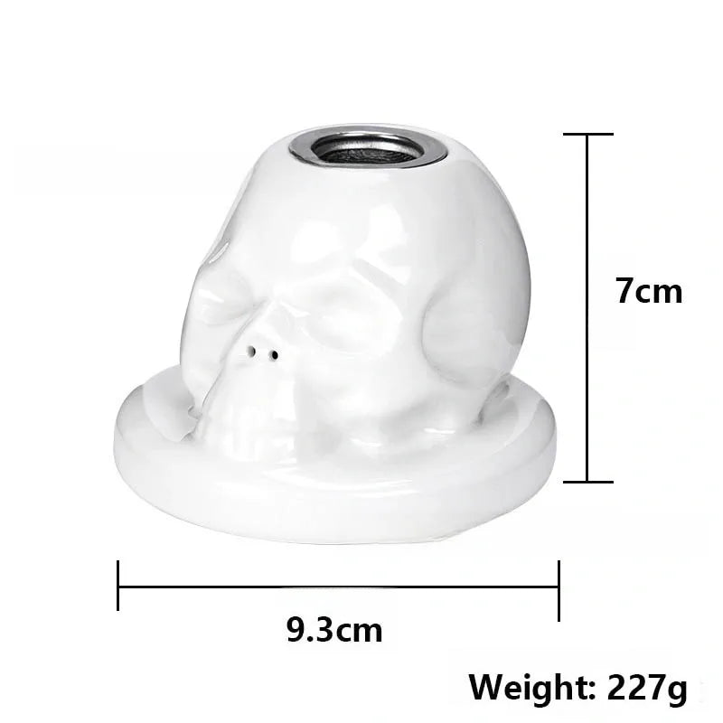 Skull-Shaped Ceramic Cocktail Smoking Kit–4-Flavor Wood Chips Set for Whiskey & Craft Cocktails, Unique Gift for Bar Enthusiasts.