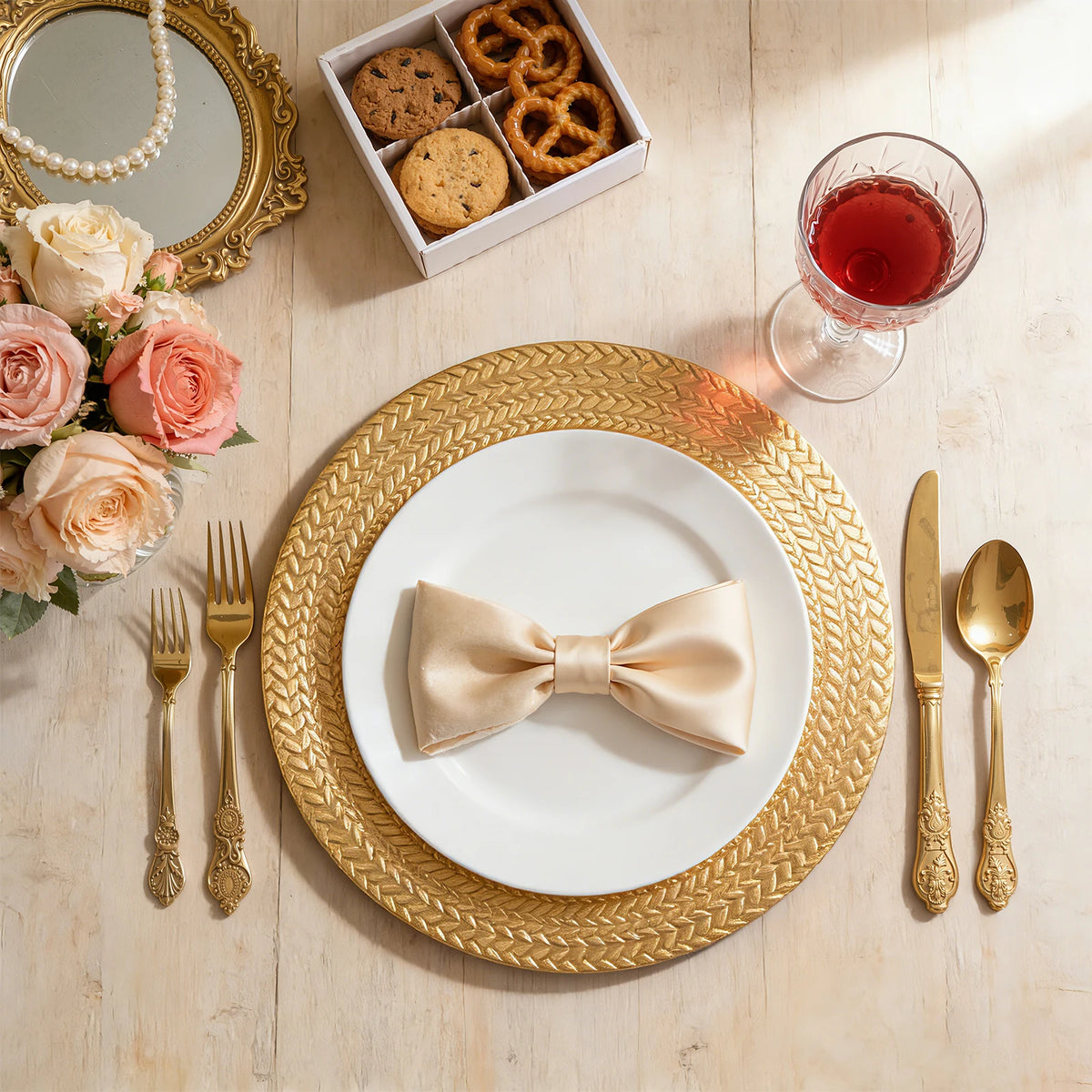 Set of 50 Gold Charger Plates 9 Inch Plastic Reusable Decorative Dinner Chargers, Antique Gold Round Serving Plates with Olive Leaf Pattern Embossed Rim, Heavy Duty Table Chargers for Wedding Party Banquet Christmas Table Set