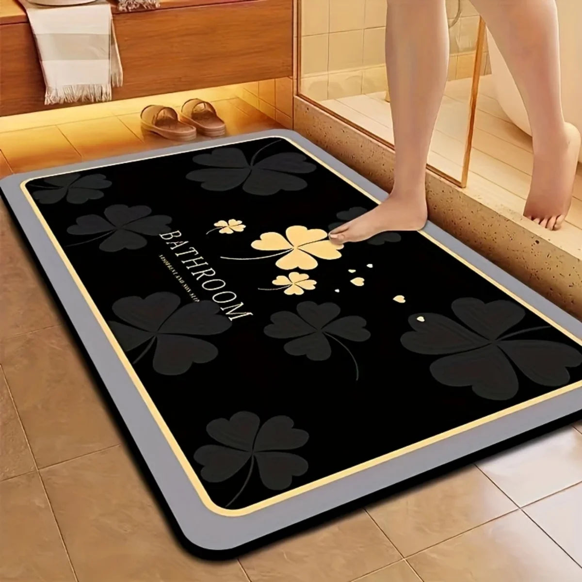 Square Diatom Mud Bathroom Floor Mat, Absorbent Non-Slip Mat with Rubber Bottom, Ideal for Bathroom, Toilet and Home Entryway
