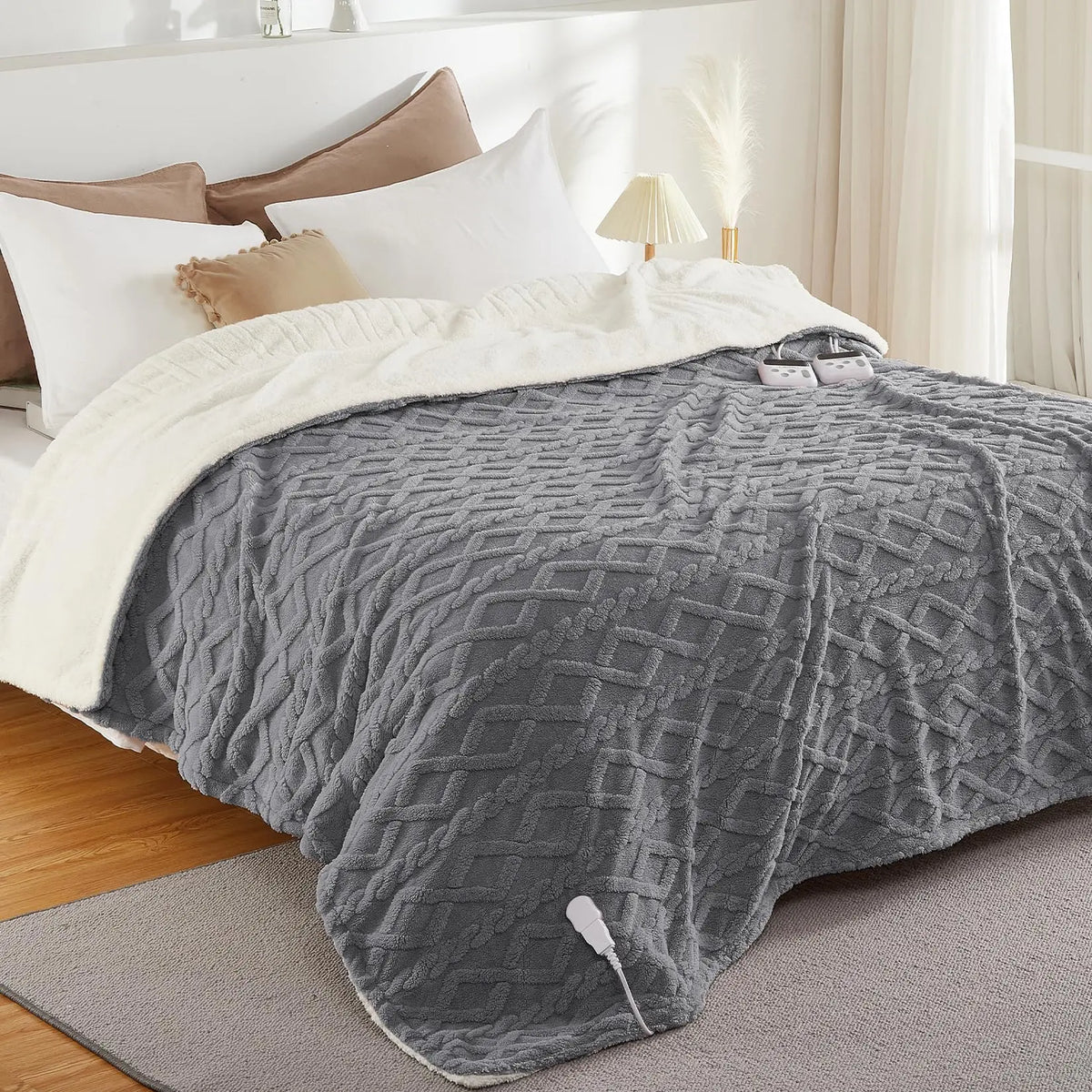 Queen Size Electric Heated Blanket 84"x90", Dual Control Fast Heating Thick Tufted Sherpa 10 Heat Levels 10 Time Settings Auto Off ETL Certified Overheat Protection Machine Washable for Bed Winter, Black/Gray