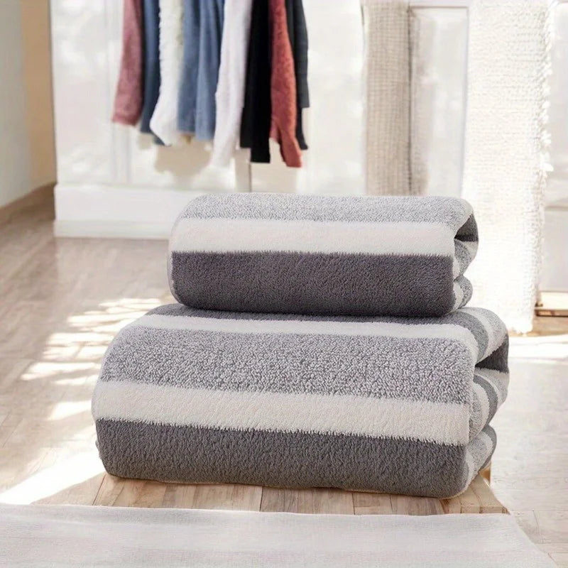 Blue White Striped Large Microfiber Bath Towel Set, Super Absorbent Quick Dry Soft Beach Towel, Oversized Striped Shower Towel F