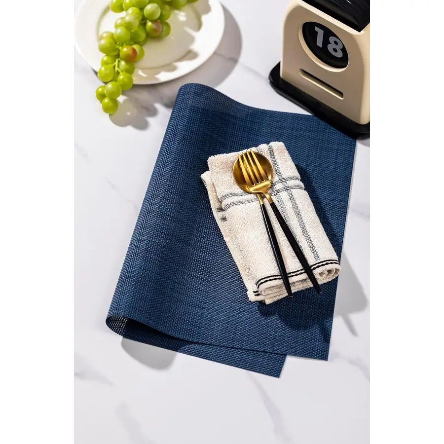 PlaceMats Set of 12 Vinyl Plastic Woven Place Mats for Kitchen Table Indoor Outdoor Washable PlaceMats Wipeable Dining Table Mat