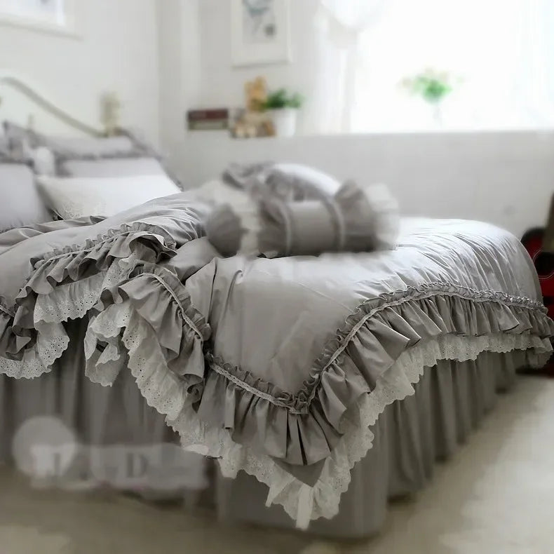 Top Romantic Lace Ruffle Duvet Cover Queen Solid Home Bedding Duvet Cover King Size 100% Cotton Elegant Bedroom Quilt Covers