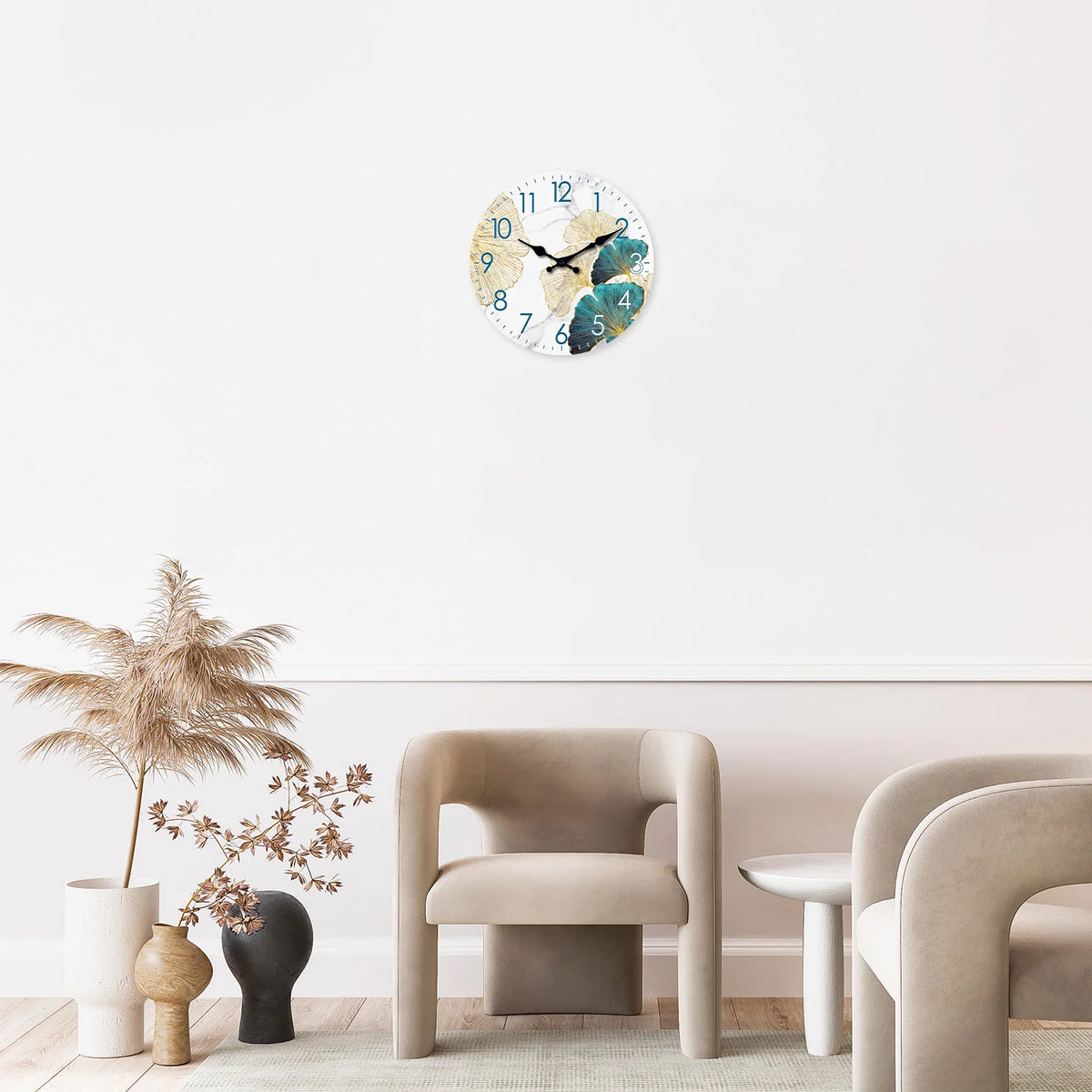 Modern Fashion Ginkgo Leaf Pattern Wooden Wall Clock Living Room Bedroom Kitchen Home Decoration Wall Clock Silent Quartz Clock Holiday Gift 10 Inches 12 Inches 14inch 16inch (No Battery)