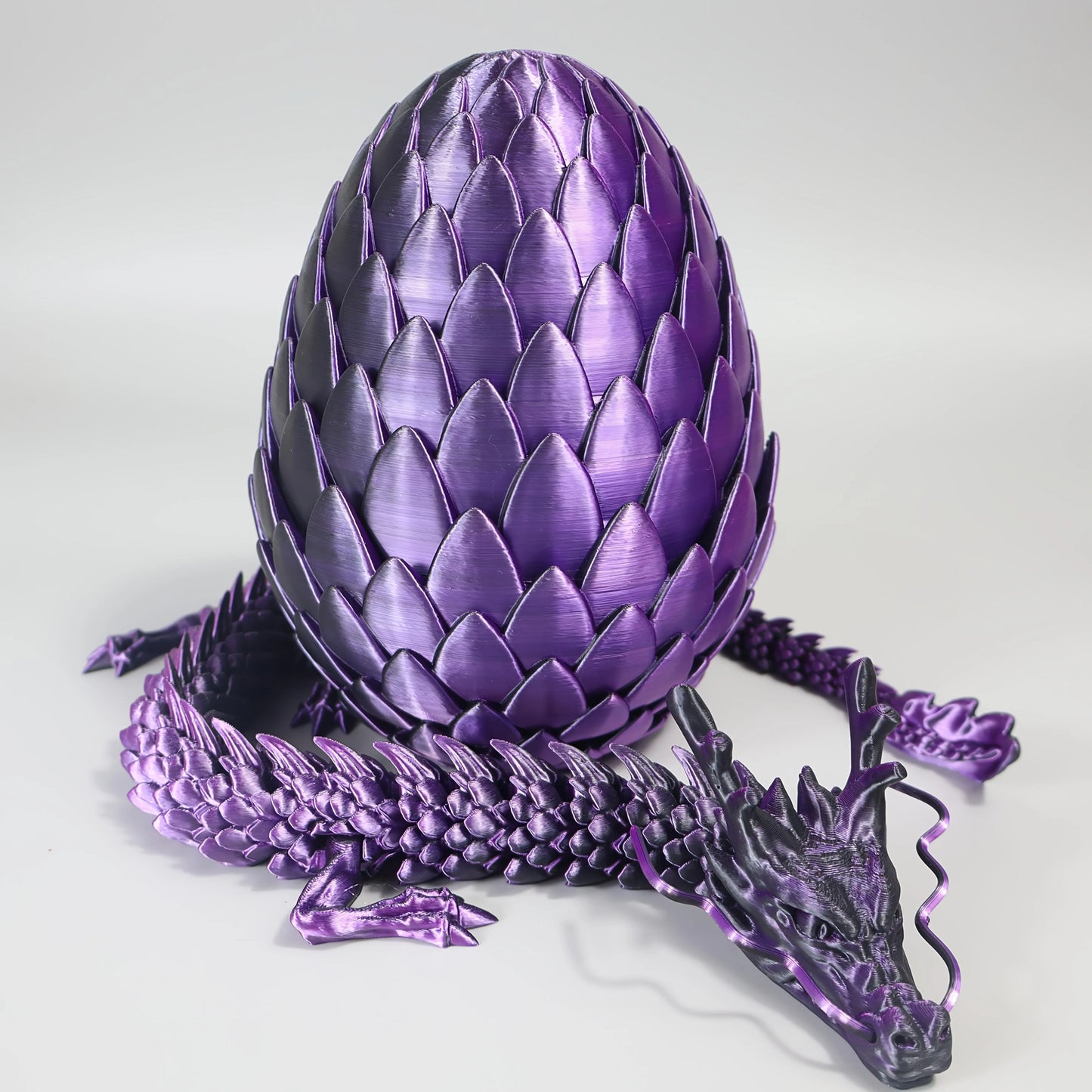 3D printed giant egg, 7in scale, with a 24in dragon; large decorative gift, suitable for parties, Easter